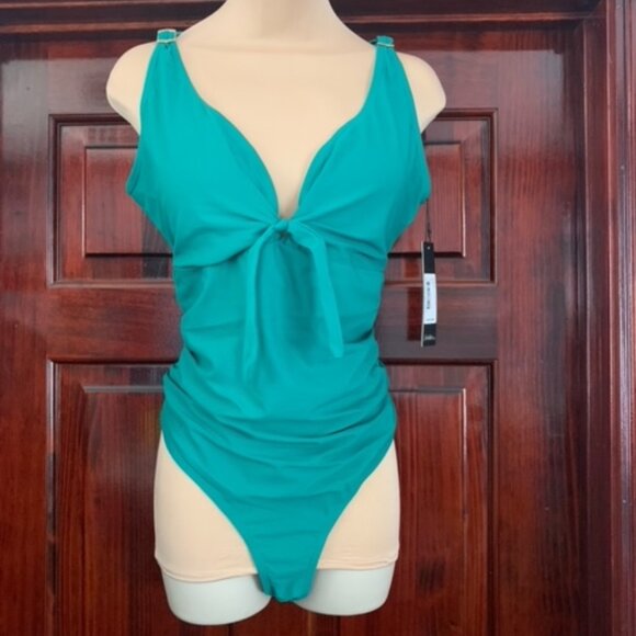 Women´s Bathing Suit - Picture 1 of 5